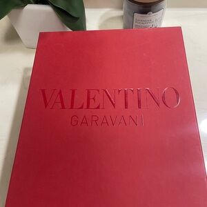 ***BRAND NEW***
Valentino Rockstud Pumps 100mm